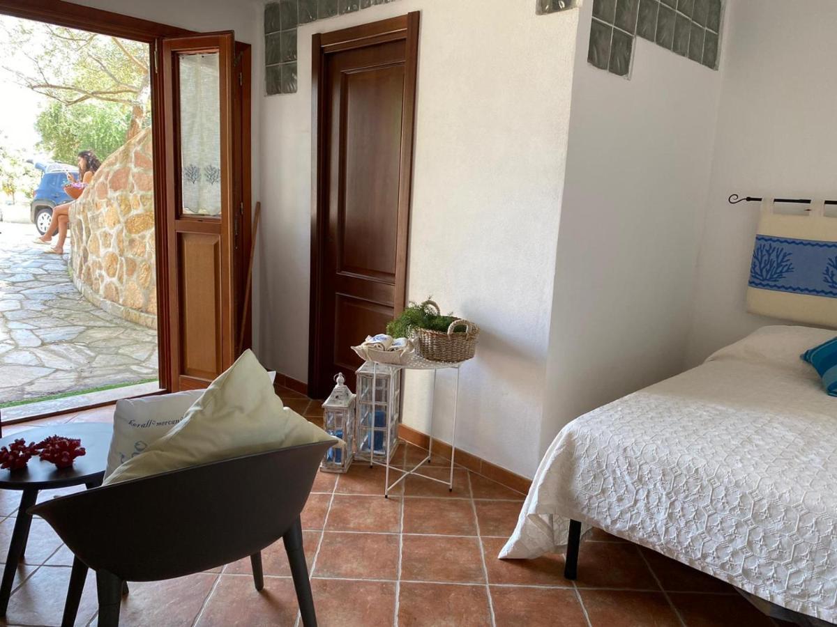 Case Vacanze Villa Rosita San Teodoro  Kültér fotó