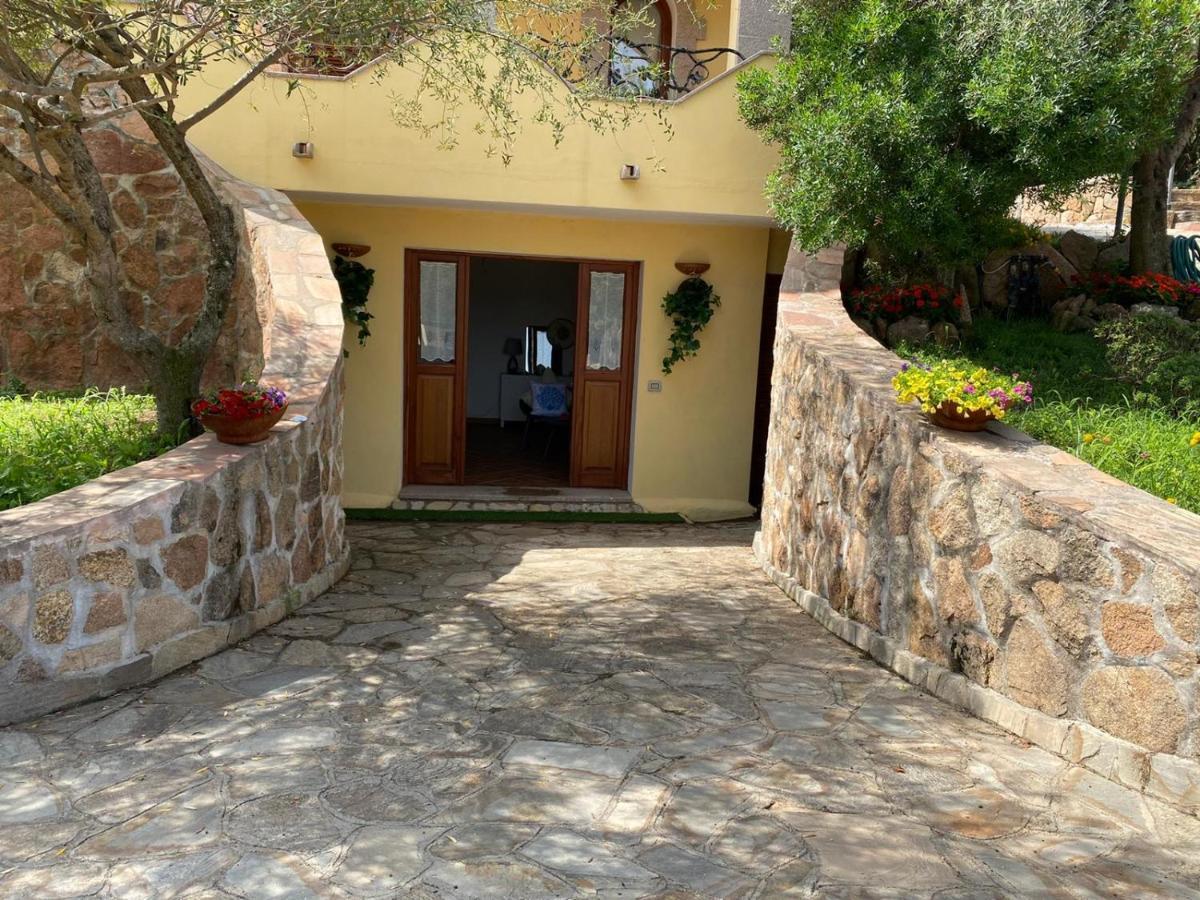 Case Vacanze Villa Rosita San Teodoro  Kültér fotó