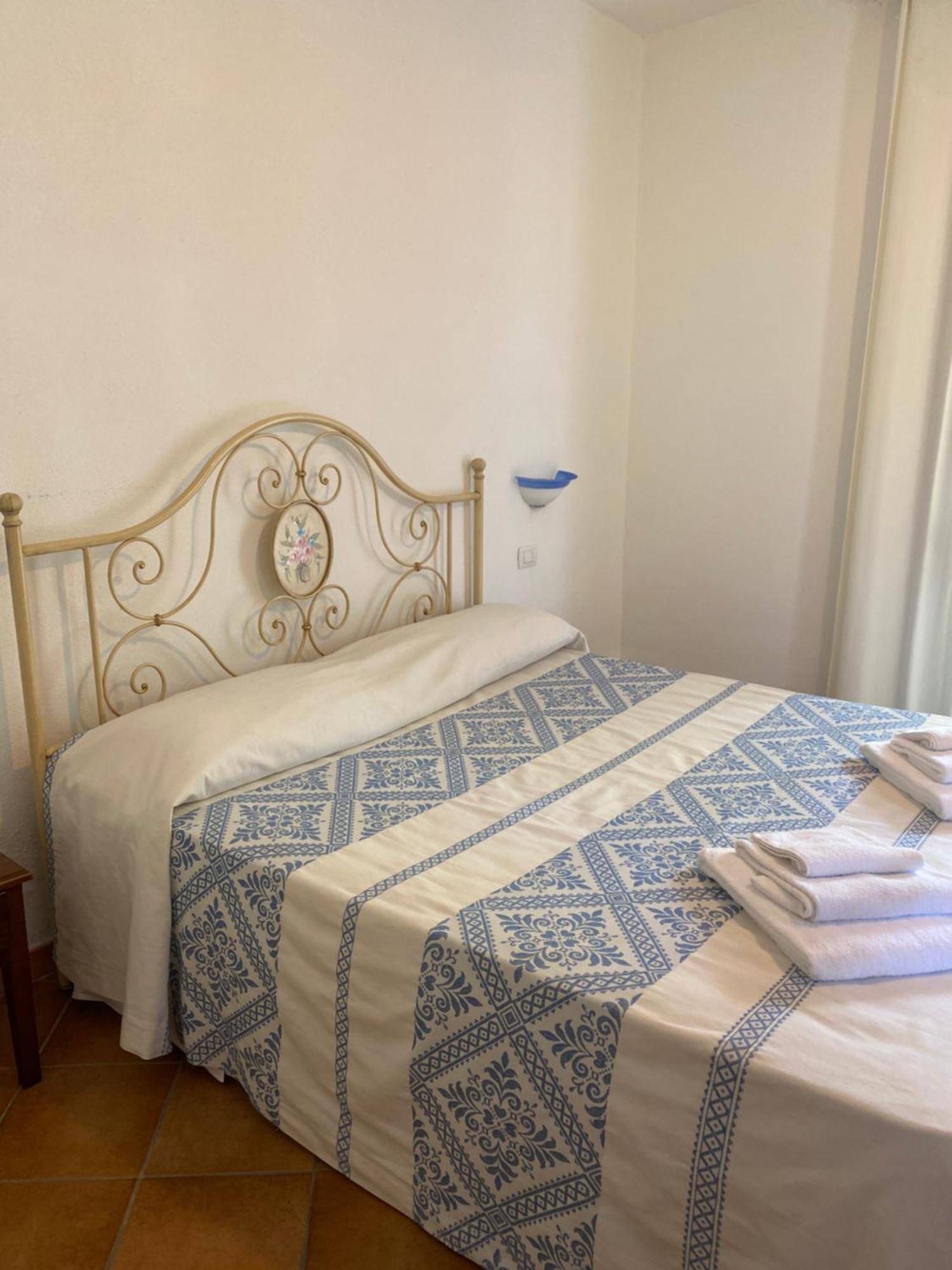 Case Vacanze Villa Rosita San Teodoro  Kültér fotó