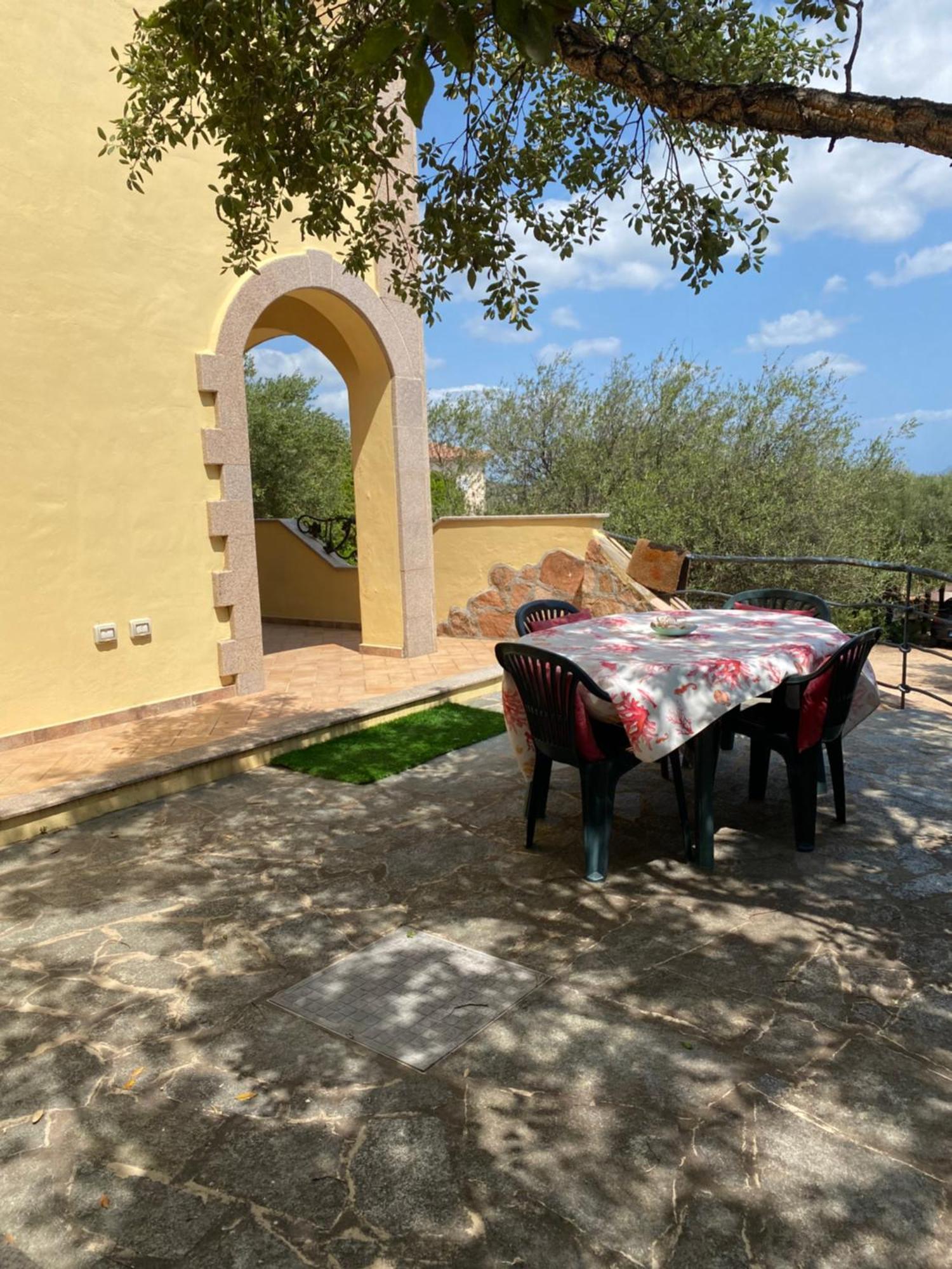 Case Vacanze Villa Rosita San Teodoro  Kültér fotó